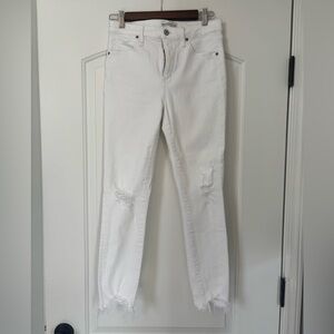 Abercrombie & Fitch White High Rise Super Skinny Ankle Distressed Jeans